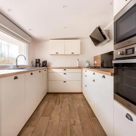 Lovely In With Wifi Сasa de vacaciones